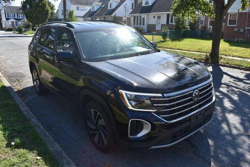 2024 Volkswagen Atlas 2.0T SE w/Technology 4MOTION