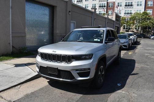 2023 Jeep Grand Cherokee 4xe Base
