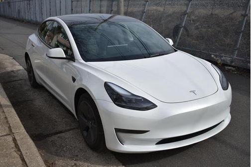 2023 Tesla Model 3 Standard Range