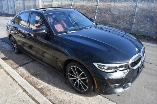 2022 BMW 330 xDrive