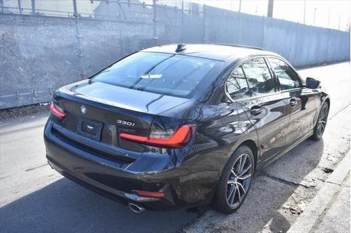 2022 BMW 330 xDrive