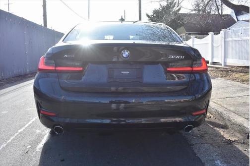 2022 BMW 330 xDrive