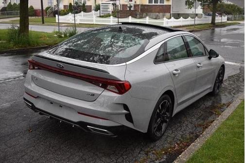 2021 Kia K5 GT-Line