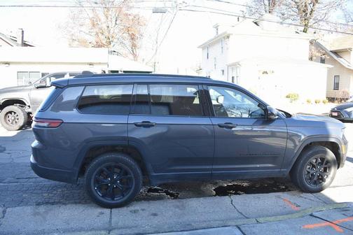 2024 Jeep Grand Cherokee L Altitude