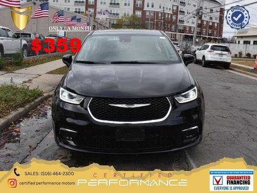 2024 Chrysler Pacifica Touring L