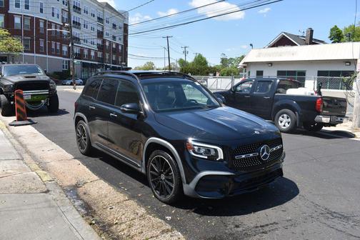Cosmos Black Metallic 2021 Mercedes-Benz GLB 250 4MATIC
