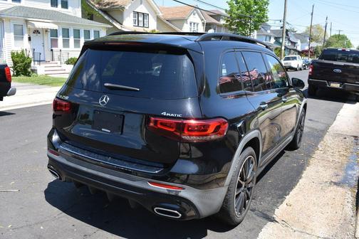 Cosmos Black Metallic 2021 Mercedes-Benz GLB 250 4MATIC