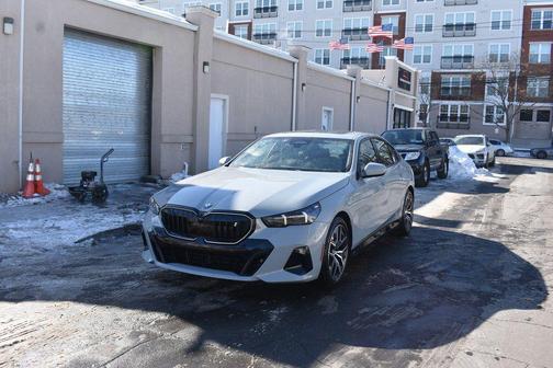 2024 BMW i5 eDrive40