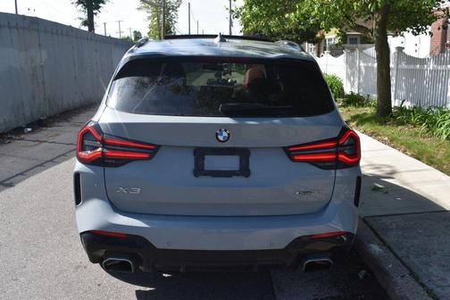 Brooklyn Gray Metallic 2024 BMW X3 xDrive30i