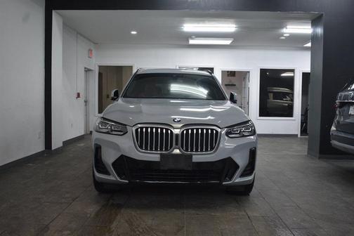 Brooklyn Gray Metallic 2024 BMW X3 xDrive30i