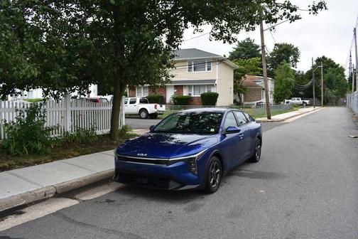 Deep Sea Blue 2025 Kia K4 LXS