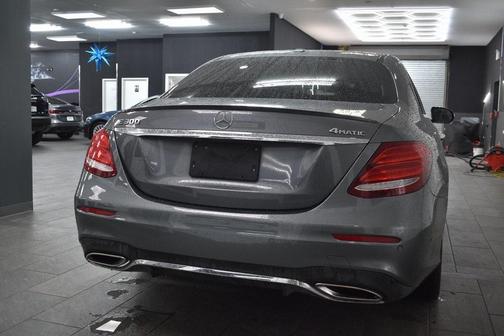2017 Mercedes-Benz E-Class 4MATIC