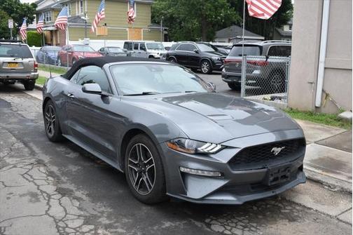 2022 Ford Mustang EcoBoost Premium
