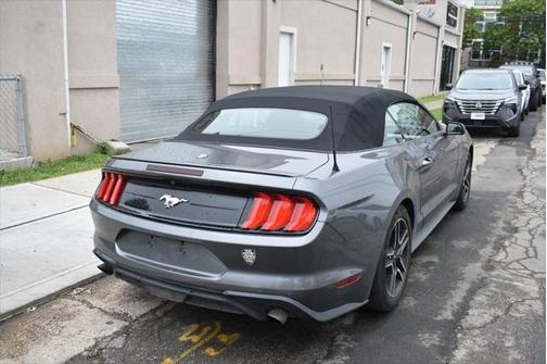 2022 Ford Mustang EcoBoost Premium