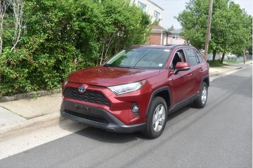 2019 Toyota RAV4 Hybrid XLE
