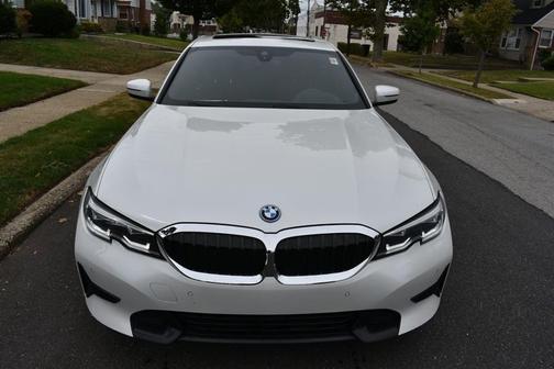2022 BMW 330e Base