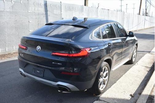 2022 BMW X4 xDrive30i