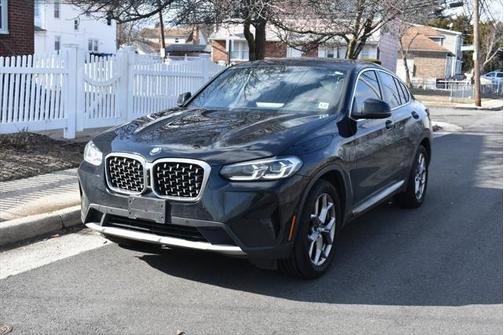 2022 BMW X4 xDrive30i