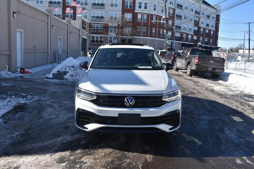 2023 Volkswagen Tiguan 2.0T SE R-Line Black 4MOTION