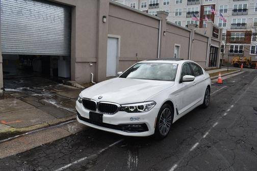 2018 BMW 530e xDrive iPerformance
