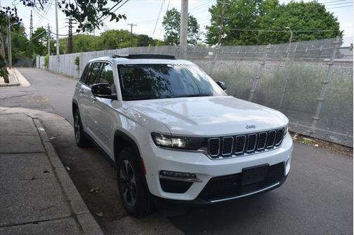 2023 Jeep Grand Cherokee 4xe Base