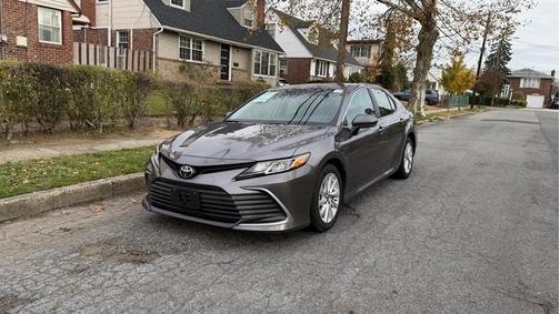 Underground 2025 Toyota Camry LE