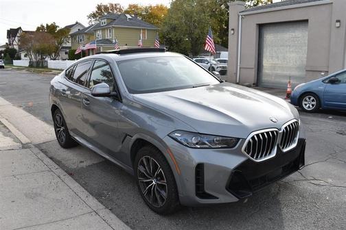 Skyscraper Gray Metallic 2025 BMW X6 xDrive40i