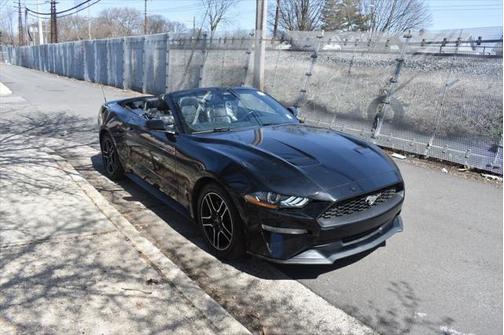 2022 Ford Mustang EcoBoost Premium
