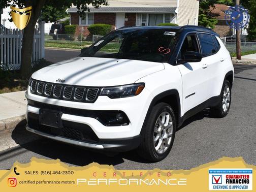 Bright White Clearcoat 2025 Jeep Compass Limited
