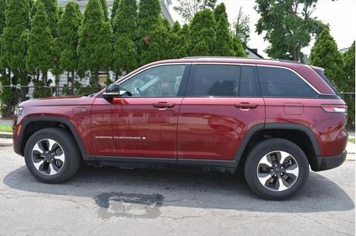 2023 Jeep Grand Cherokee 4xe Base