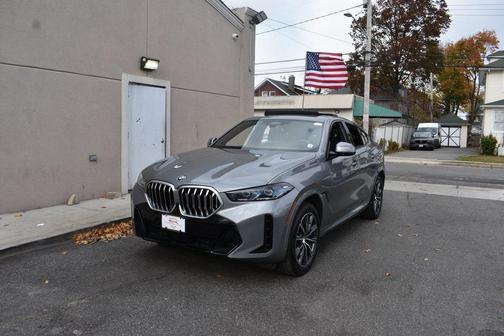 2025 BMW X6 xDrive40i