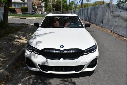 2022 BMW 330 330i
