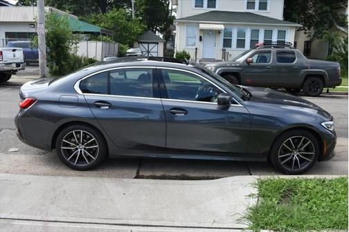 2022 BMW 330 xDrive