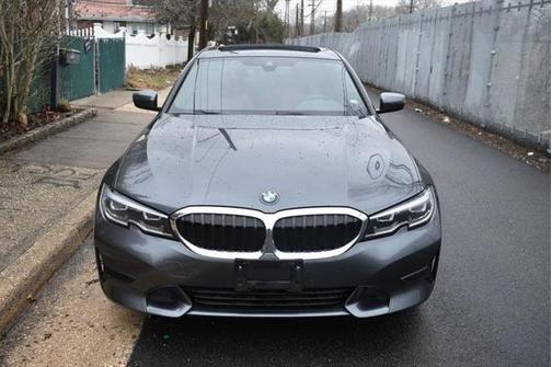 2022 BMW 330 xDrive