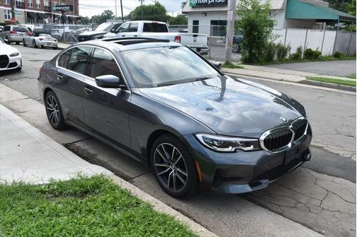 2022 BMW 330 xDrive