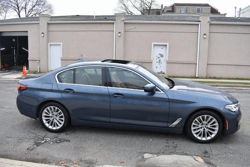 2023 BMW 530 i xDrive