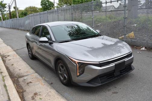 Steel Gray 2025 Kia K4 LXS