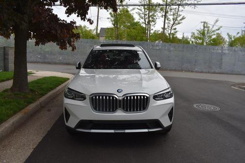 Alpine White 2024 BMW X3 sDrive30i