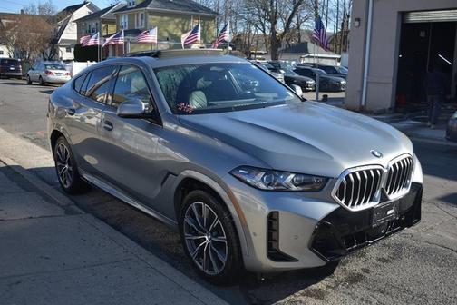 Skyscraper Gray Metallic 2025 BMW X6 xDrive40i