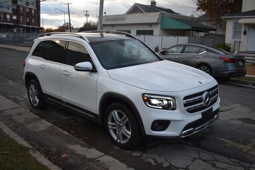 2022 Mercedes-Benz GLB 250 4MATIC