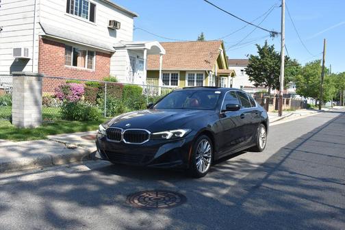 Black Sapphire Metallic 2024 BMW 330 330i