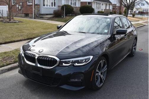 2024 BMW 330 i xDrive