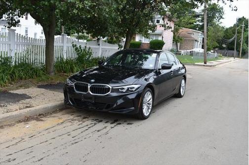 2024 BMW 330 i xDrive