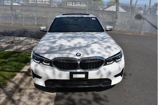 2022 BMW 330 330i
