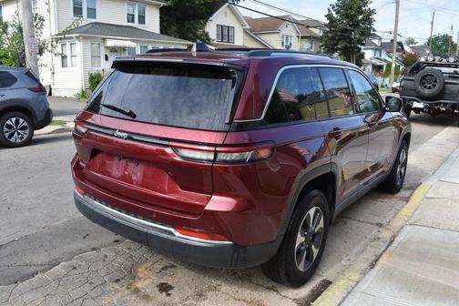 2023 Jeep Grand Cherokee 4xe Base