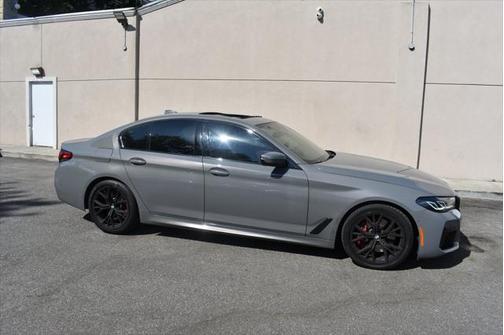 2022 BMW 530 i xDrive