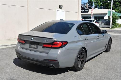 2022 BMW 530 i xDrive