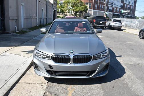 2024 BMW 330 i xDrive