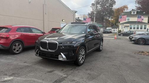 2025 BMW X7 xDrive40i