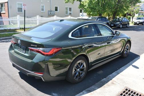 San Remo Green Metallic 2024 BMW i4 Gran Coupe eDrive35